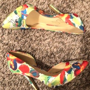 Like New Jessica Simpson Floral d’Orsay style Pump